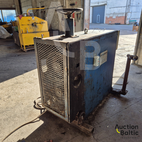 Bronnberg (Wire stripping machine)