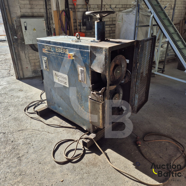 Bronnberg (Wire stripping machine)
