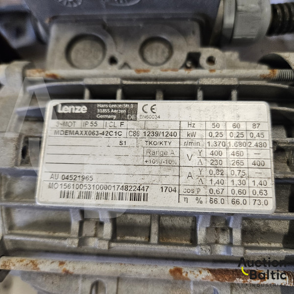 Horizontal drilling machine