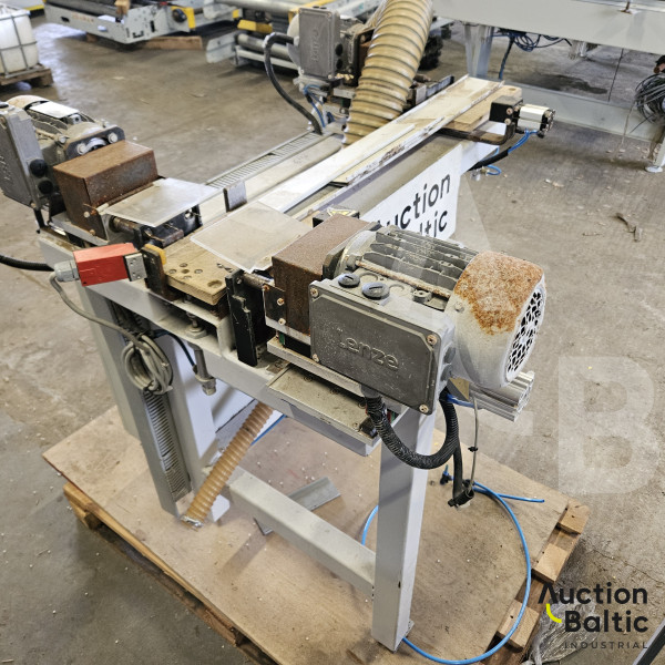 Horizontal drilling machine