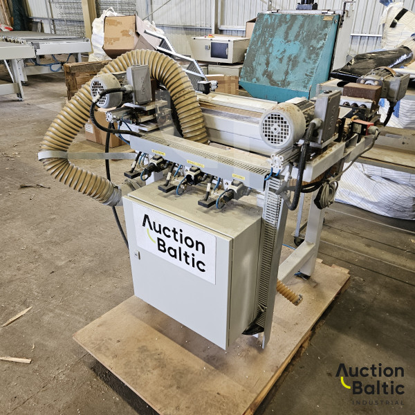 Horizontal drilling machine