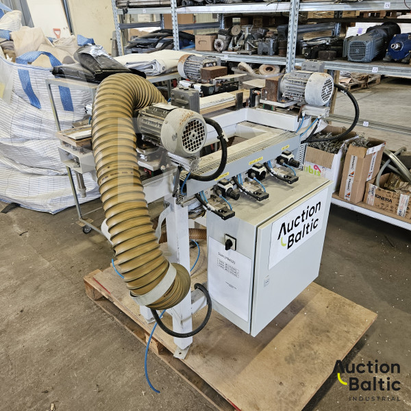 Horizontal drilling machine