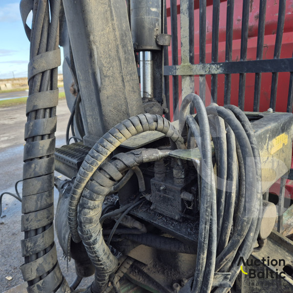 Valtra N114 EH + Kronos 120H 4WD