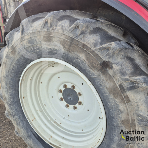 Valtra N114 EH + Kronos 120H 4WD