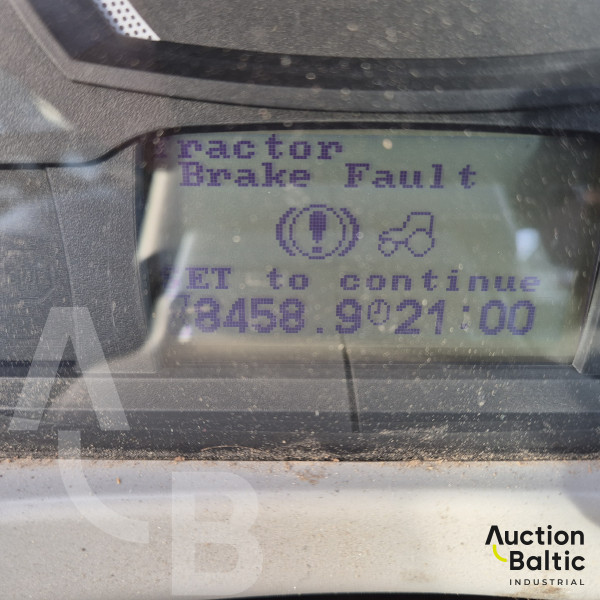 Valtra N114 EH + Kronos 120H 4WD