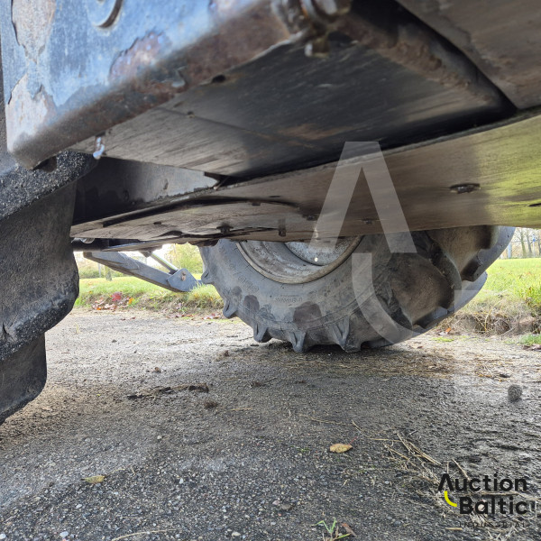 Valtra N114 EH + Kronos 120H 4WD