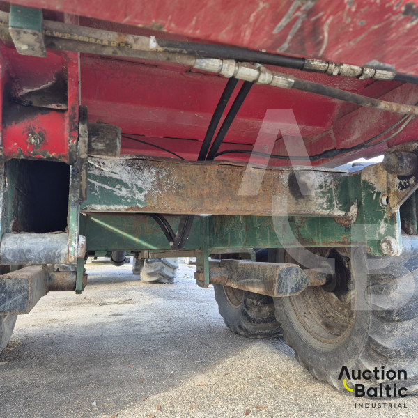 Valtra N114 EH + Kronos 120H 4WD