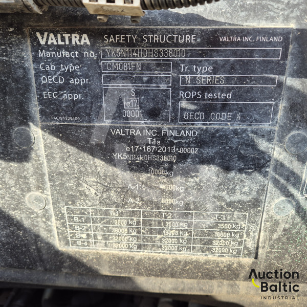 Valtra N114 EH + Kronos 120H 4WD