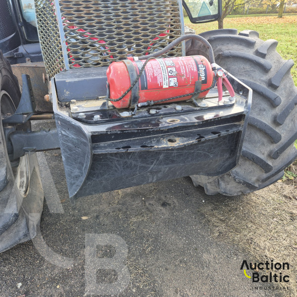 Valtra N114 EH + Kronos 120H 4WD