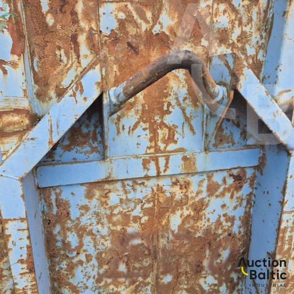 Waste (garbage) container