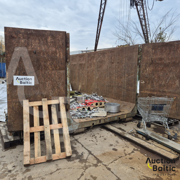 Waste (garbage) container