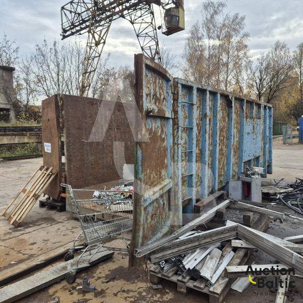 Waste (garbage) container