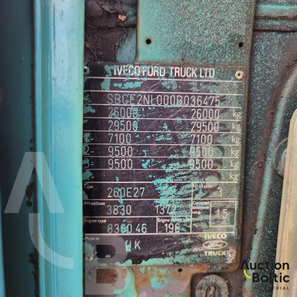 Iveco 260 E27