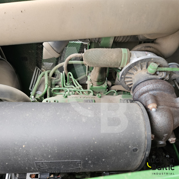 John Deere 4049 M