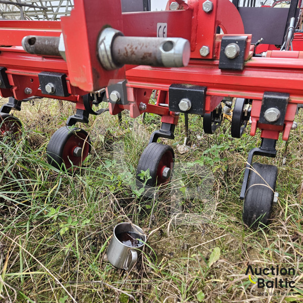 K.U.L.T. 	Fingerweeder