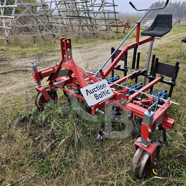 K.U.L.T. 	Fingerweeder