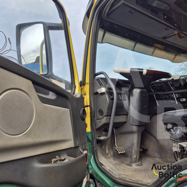 Volvo Terberg FM 2000