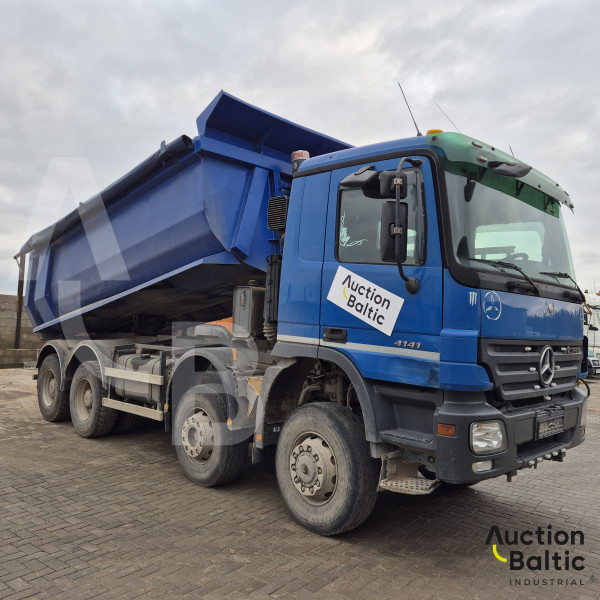 Mercedes-Benz Actros 4141
