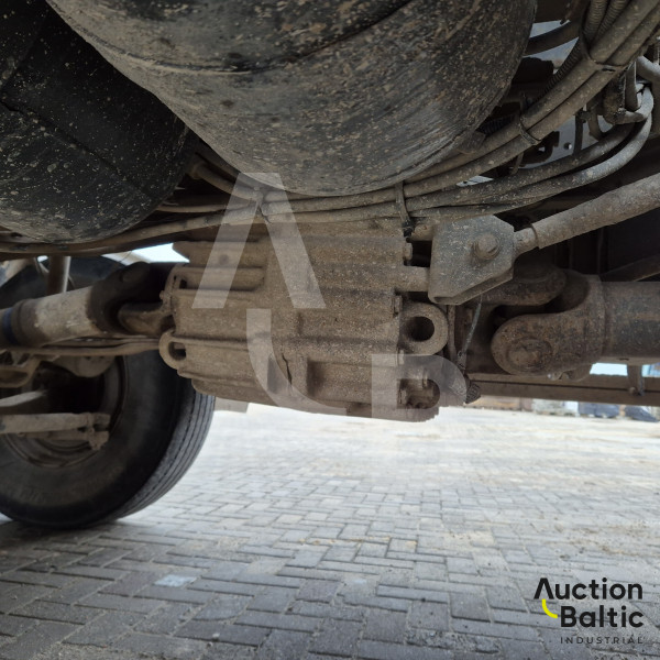 Mercedes-Benz Actros 4141