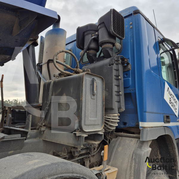 Mercedes-Benz Actros 4141