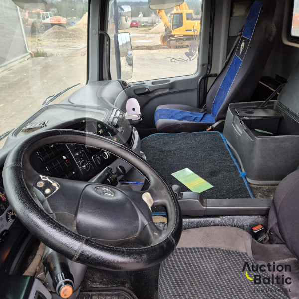 Mercedes-Benz Actros 4141