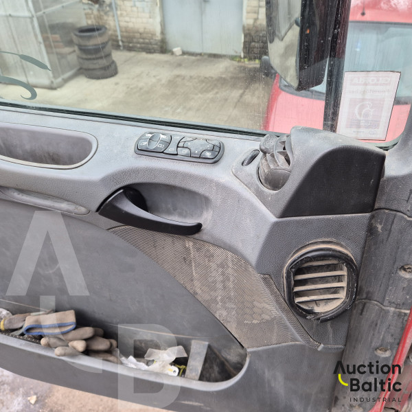Mercedes-Benz Actros 5048 AK