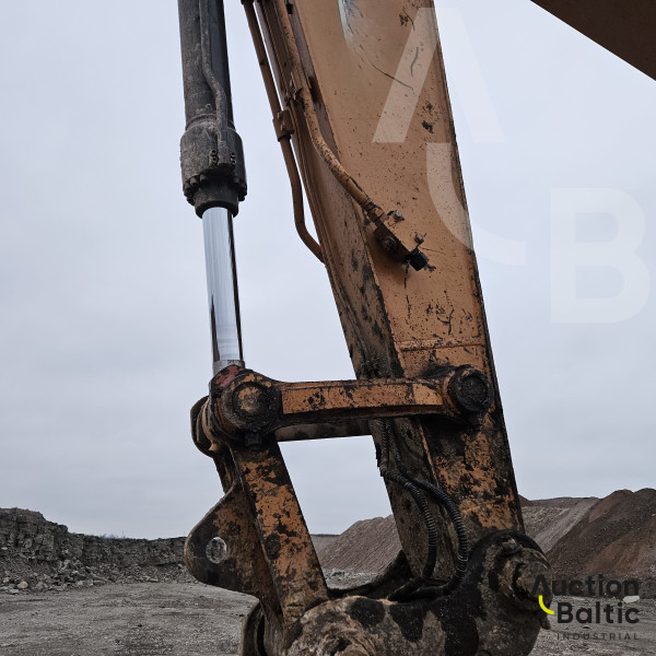 CASE CX 210 D