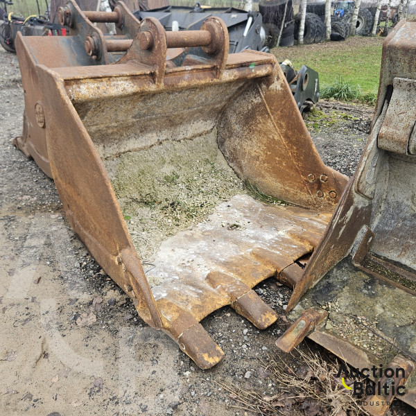 Digging bucket