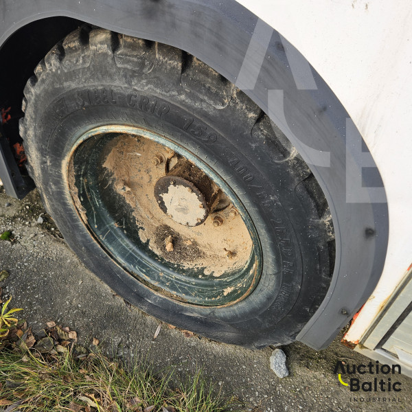 Daimler-Benz DLK 23-12