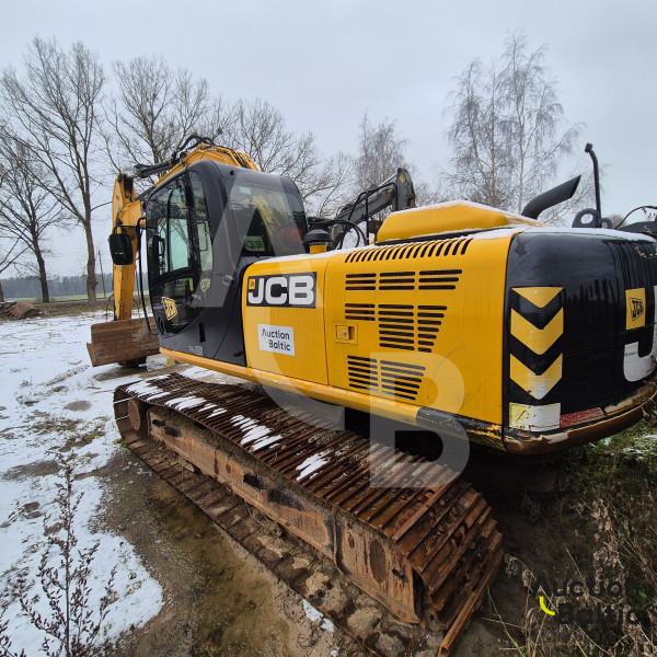 JCB JS 200 LC T4