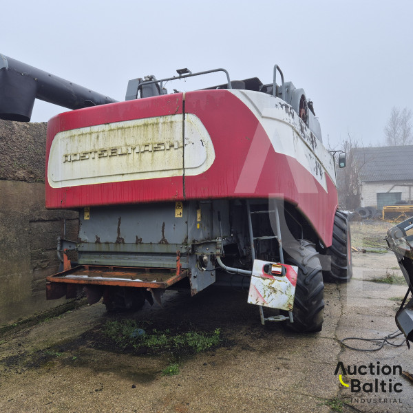 Rostselmash Acros 560