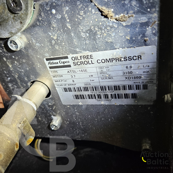 Delaval milking equipment set