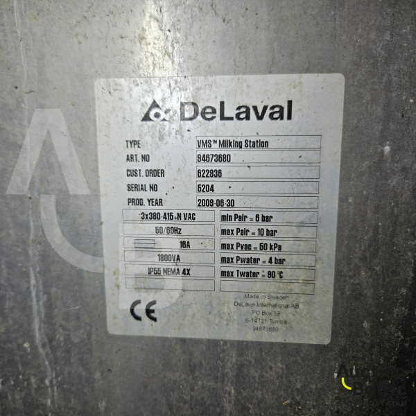 Delaval milking equipment set