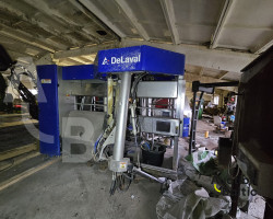 Delaval milking equipment set