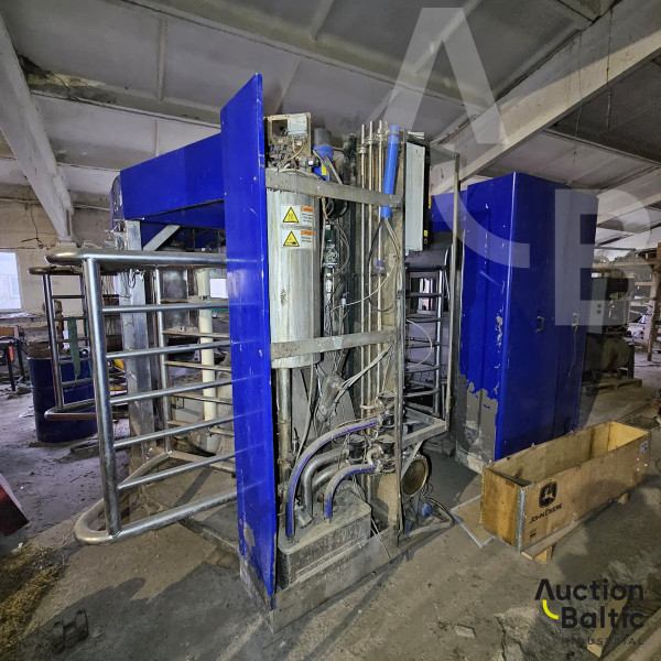 Delaval milking equipment set