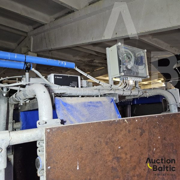 Delaval milking equipment set