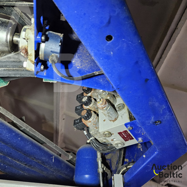 Delaval milking equipment set