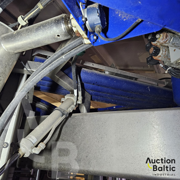 Delaval milking equipment set