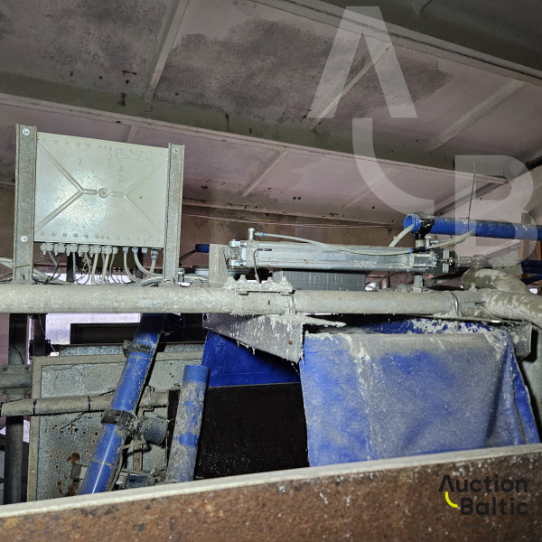 Delaval milking equipment set