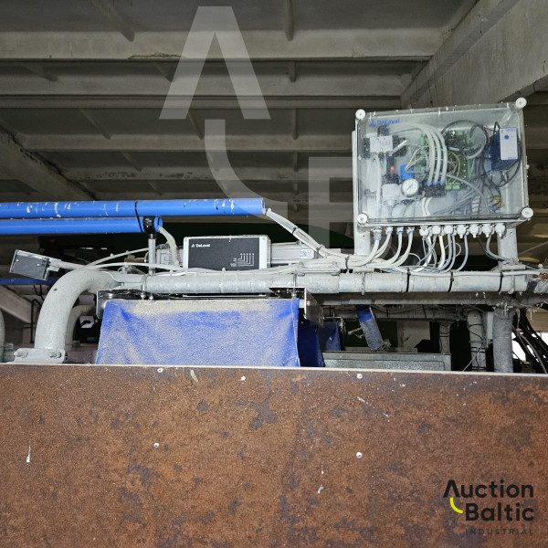 Delaval milking equipment set