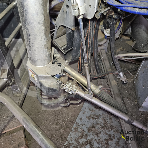 Delaval milking equipment set