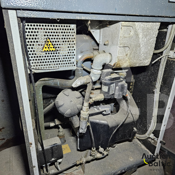 Delaval milking equipment set