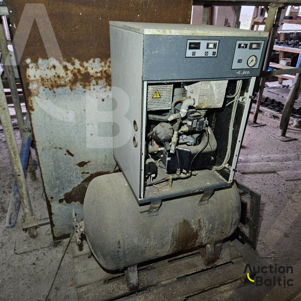 Delaval milking equipment set