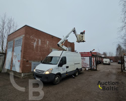 Iveco Daily + Versalift ET-36-NF