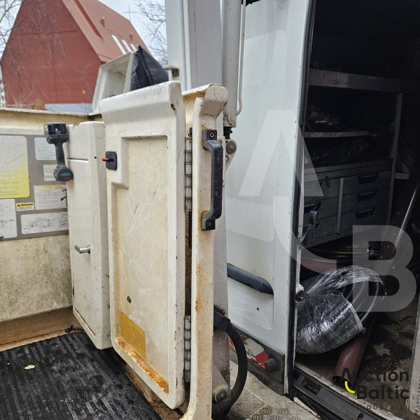 Iveco Daily + Versalift ET-36-NF