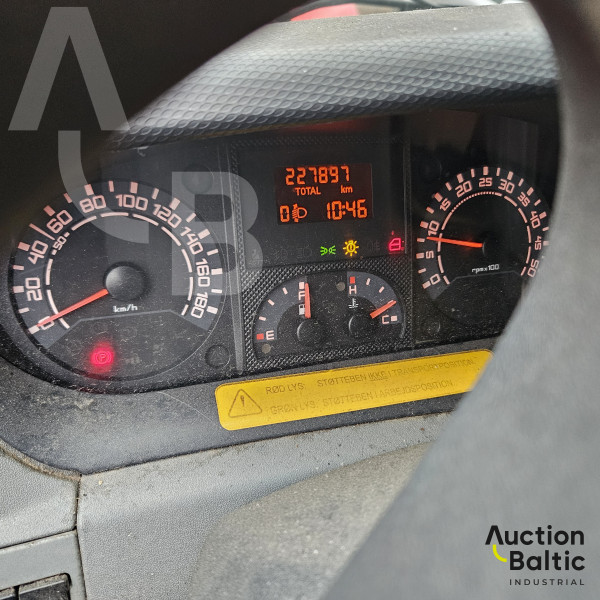 Iveco Daily + Versalift ET-36-NF