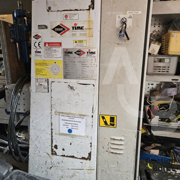 Iveco Daily + Versalift ET-36-NF