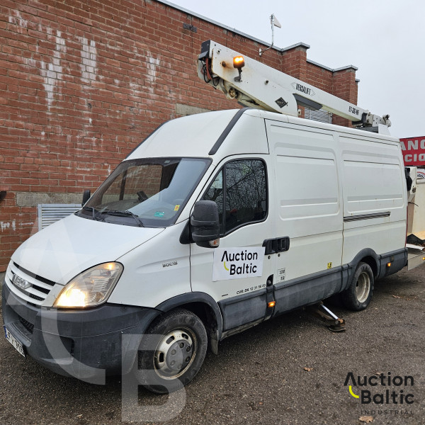 Iveco Daily + Versalift ET-36-NF