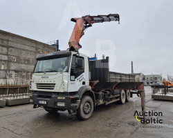 Iveco AD260T35 + Palfinger PK36002