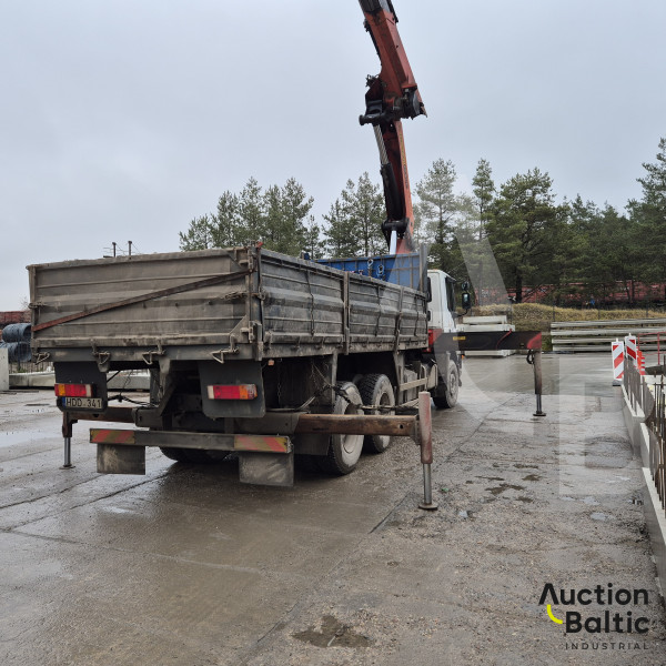 Iveco AD260T35 + Palfinger PK36002